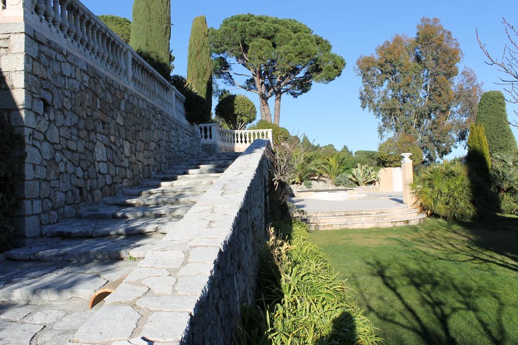 La Caladina Bed & Breakfast Mougins Exterior photo