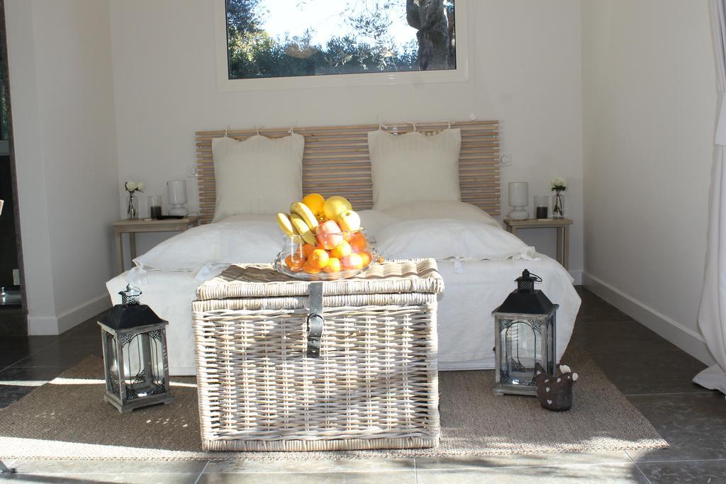 La Caladina Bed & Breakfast Mougins Room photo